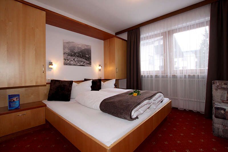 Doppelzimmer in Ferienwohnung Haus Viktoria Fiss
